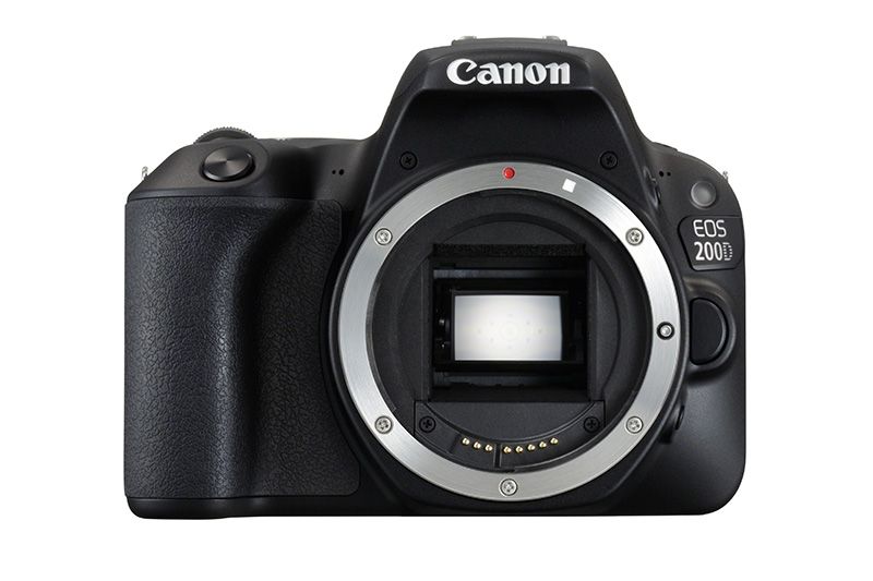 Canon EOS 200D